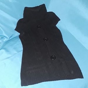 🐙 Max Rave Black Short Sleeve Sweater Turtleneck